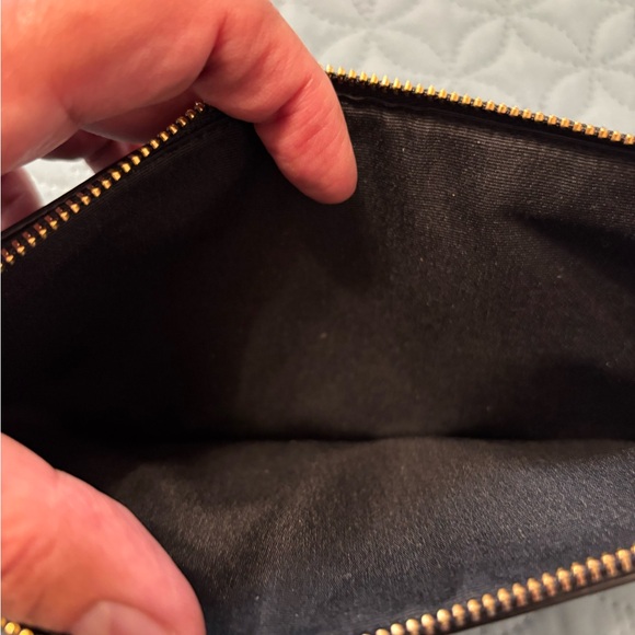 Coach Leather Pouch black with Gold Accents - Picture 9 of 9